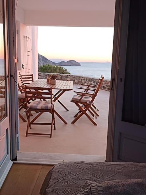 فيلا C & C _ Cycladic House With Endless Sea View إرموبولّي المظهر الخارجي الصورة